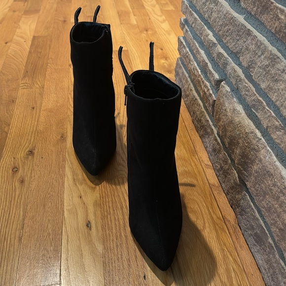 Butterfly Heels - Picture 4 of 6